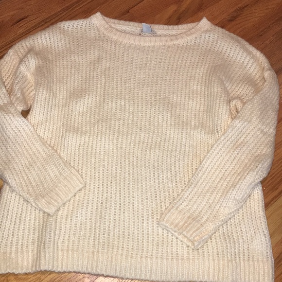 Sweater - Picture 2 of 3